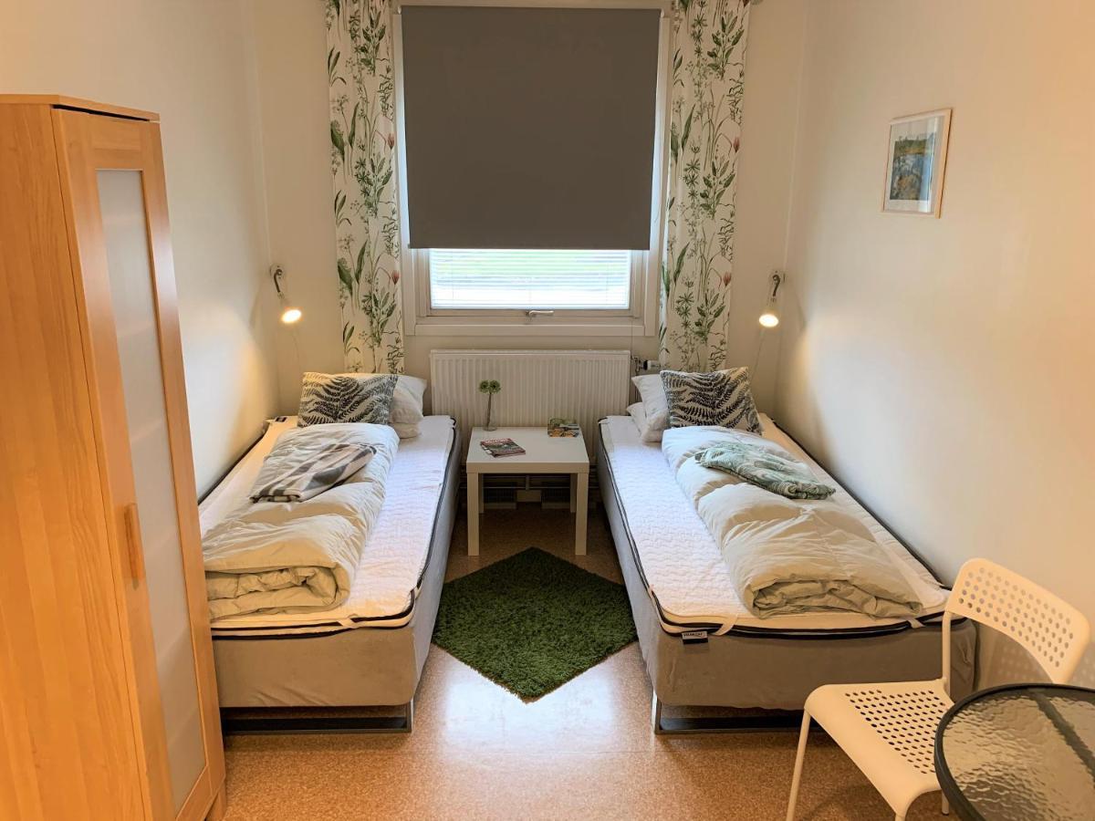 Haellefors Vandrarhem-Hostel & Kanotcenter Eksteriør bilde