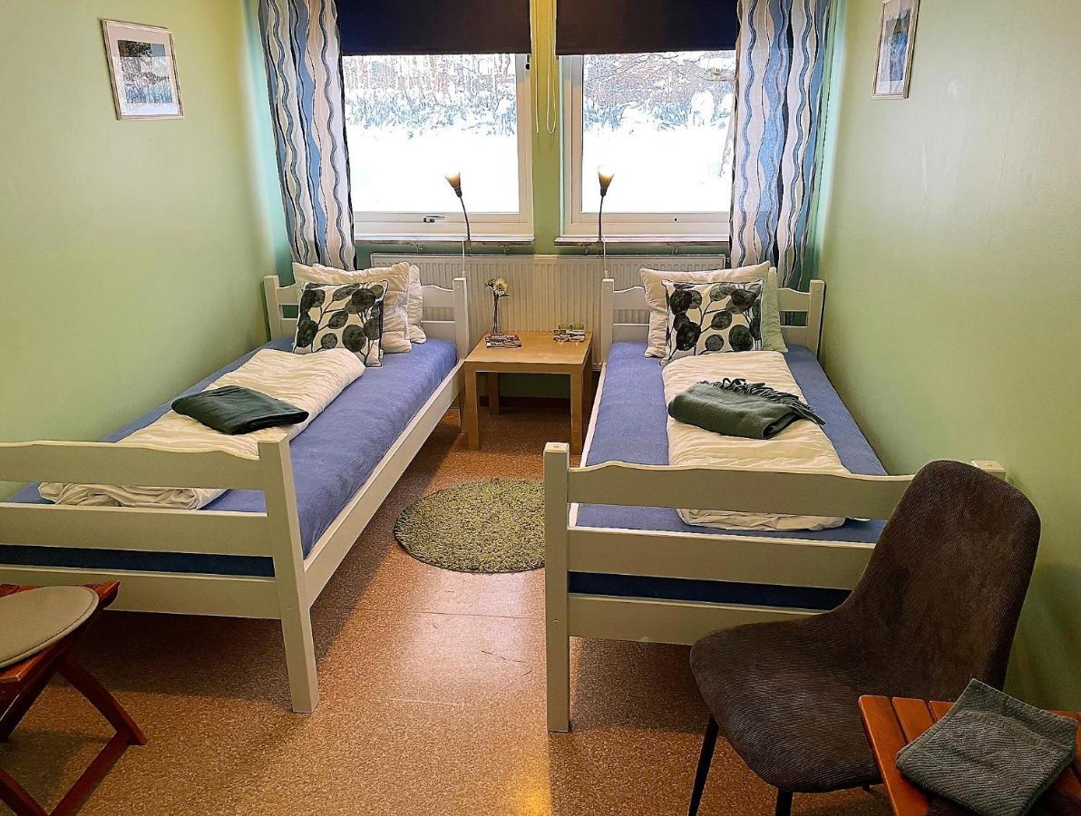 Haellefors Vandrarhem-Hostel & Kanotcenter Eksteriør bilde
