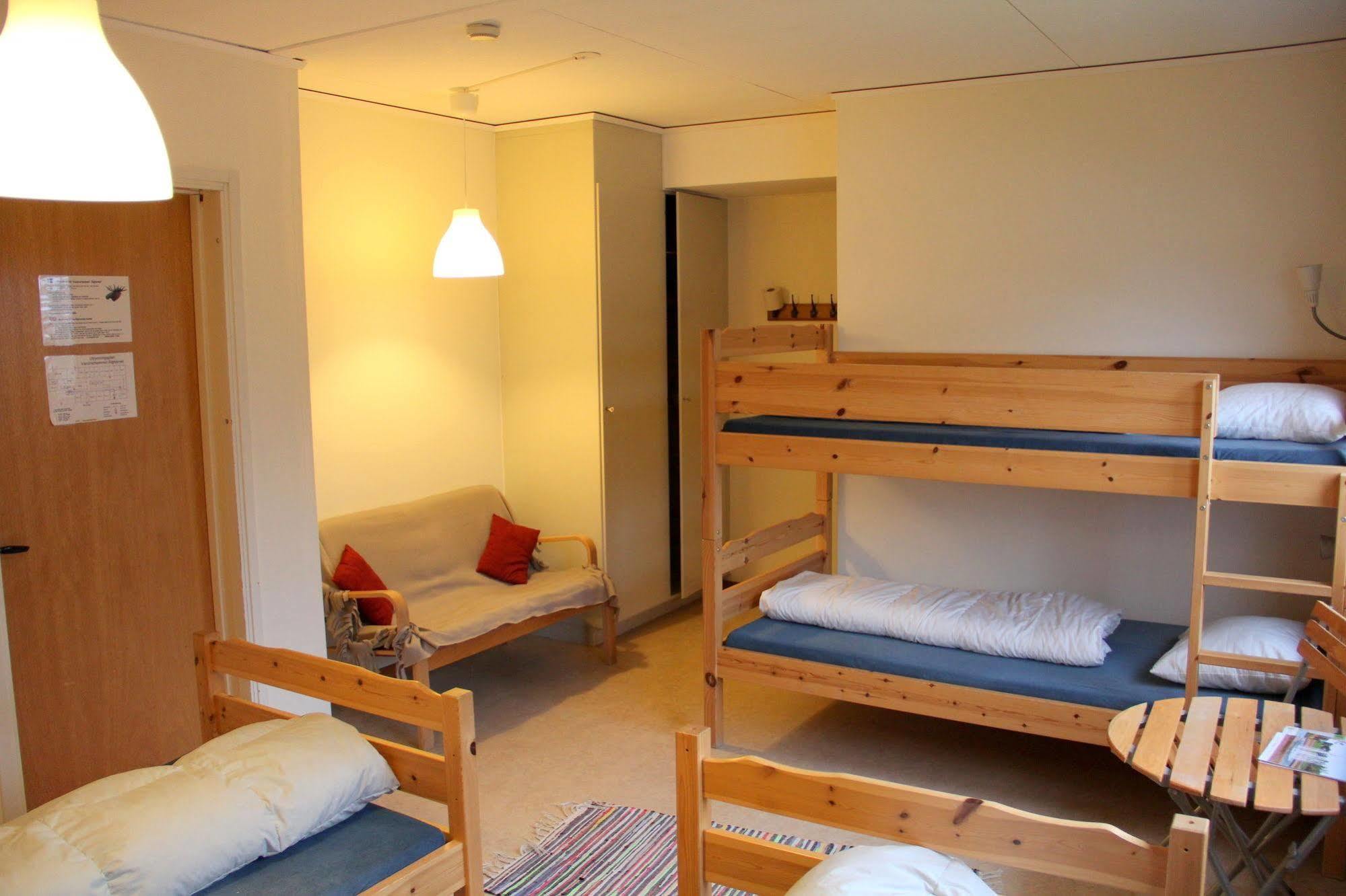 Haellefors Vandrarhem-Hostel & Kanotcenter Eksteriør bilde